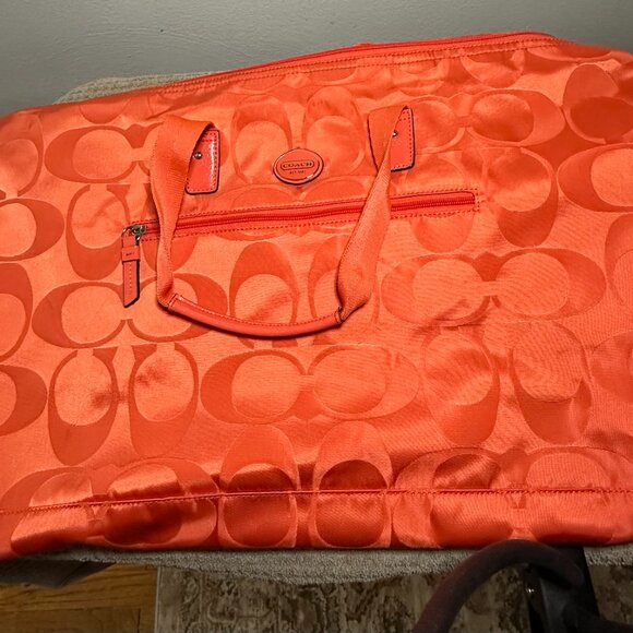 Coach Weekender/Duffle Bag - Picture 9 of 10